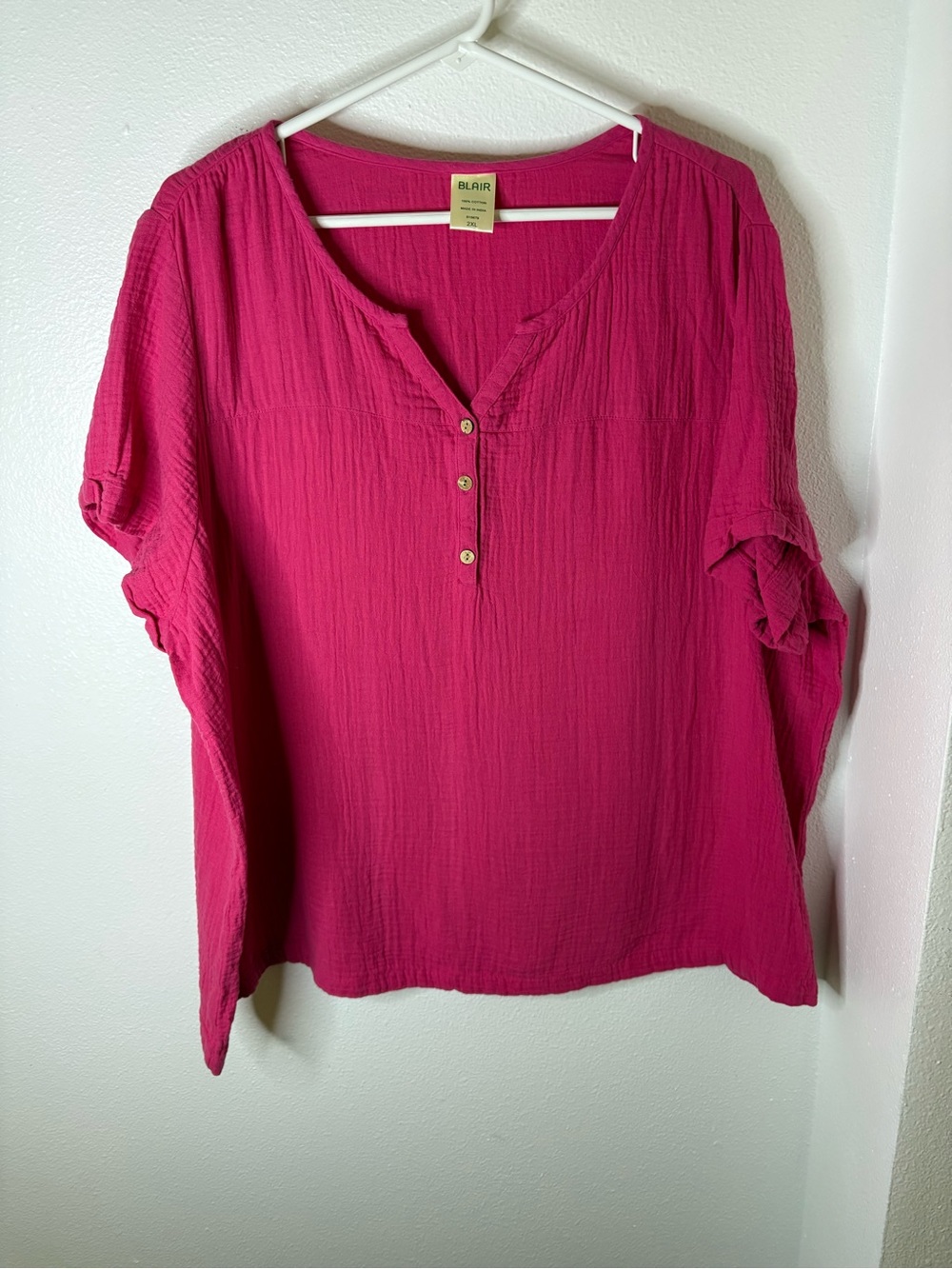 Blair Women's Pink Button-Front Crinkle V-Neck Top - 2X